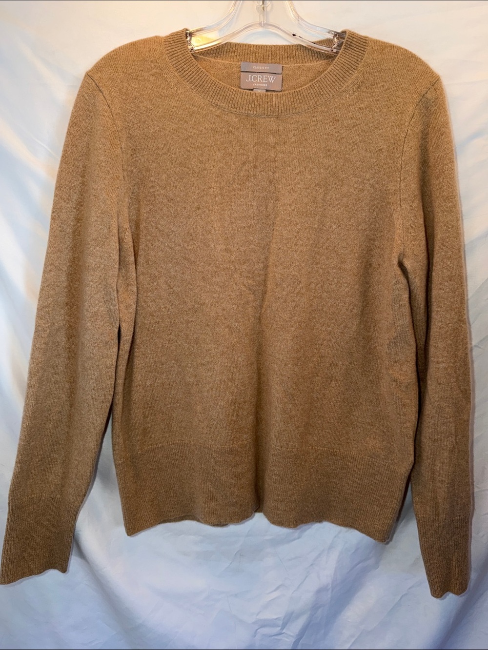 J. Crew Crewneck Cashmere Sweater, SZ M, PTP 21”, Length 24”, (T2-301)